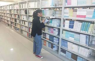 说明: http://lib.xyu.edu.cn/__local/F/13/8E/19B14AF76E3C511CF770C439967_0E259D69_3824.jpg